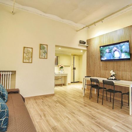 Lovely 2 Bedroom Apartment By Yourhost Рим Экстерьер фото